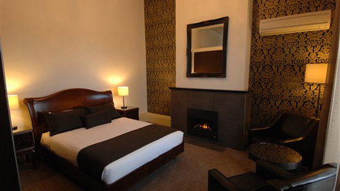 Quality Inn Heritage On Lydiard - New Castle Holiday 0