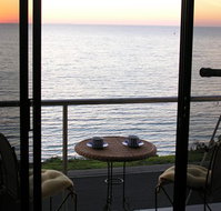 Clifftop Accommodation Portland Victoria - New Castle Holiday