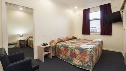 Miami Hotel Melbourne - New Castle Holiday 5