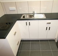 Best Western Hamilton Lakeside Motel - New Castle Holiday