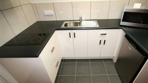 Best Western Hamilton Lakeside Motel - New Castle Holiday 0