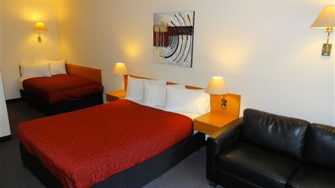 Hermitage Motor Inn - New Castle Holiday 6