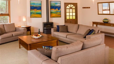 Aireys Inlet Getaway Resort - New Castle Holiday 4