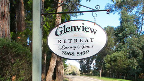 Glenview Retreat Luxury Accommodation - New Castle Holiday 6