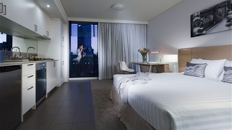 Fraser Place Melbourne - New Castle Holiday 1