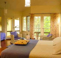 Waterholes Guest House - New Castle Holiday