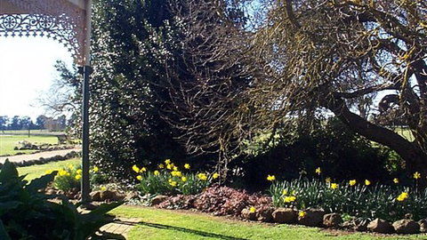 Abergeldie Bed & Breakfast - New Castle Holiday 0