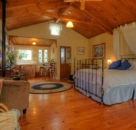 Braeside Garden Cottages - New Castle Holiday