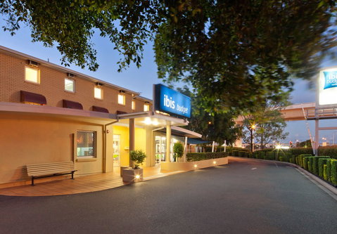 Ibis Budget Hotel Brisbane Airport - New Castle Holiday 1