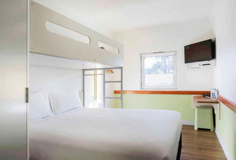 Ibis Budget Hotel Windsor - New Castle Holiday 4