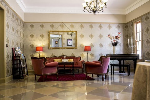 Bli Bli House Luxury Accommodation - New Castle Holiday 13