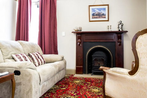 Bli Bli House Luxury Accommodation - New Castle Holiday 16