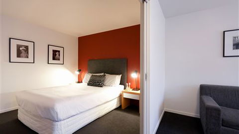 Punthill Apartment Hotels - Little Bourke St - New Castle Holiday 0