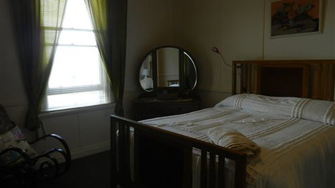Willy's Holiday House - New Castle Holiday 3