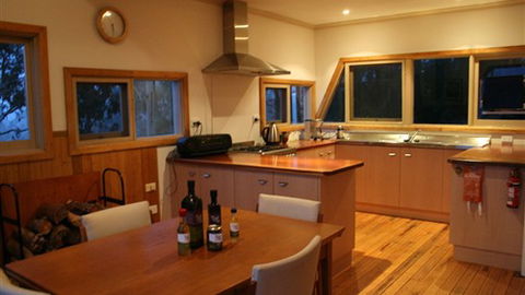 Karoonda Olive Grove Retreat At Mt Buffalo Olives - New Castle Holiday 5