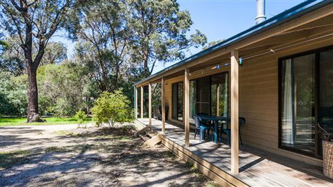 Surf Coast Cabins In Aireys Inlet - New Castle Holiday 2