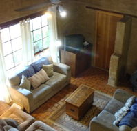 Wartook Rise Mudbrick Cabins - New Castle Holiday