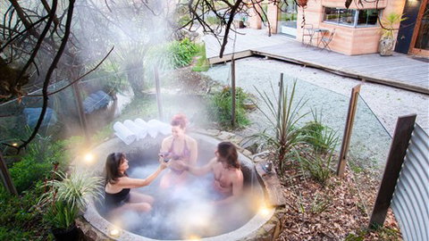 Dreamers - New Castle Holiday 4