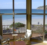 Abalone Beach House - New Castle Holiday