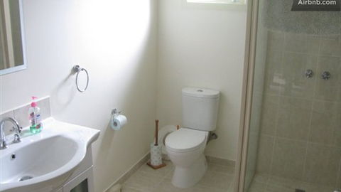 Galwiji Homestead - New Castle Holiday 3