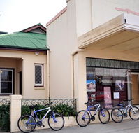 The Glen Bakery - New Castle Holiday