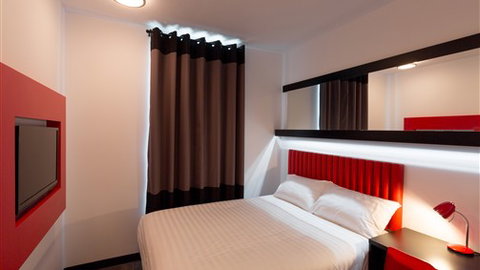 Tune Hotel Melbourne - New Castle Holiday 3