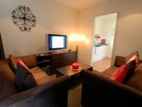 Angaston Mews Apartments - New Castle Holiday 1