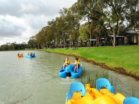BIG4 Renmark Riverfront Holiday Park - New Castle Holiday 1