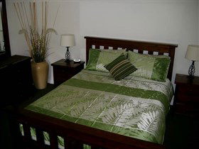 Cotton Palm Cottage - New Castle Holiday 1