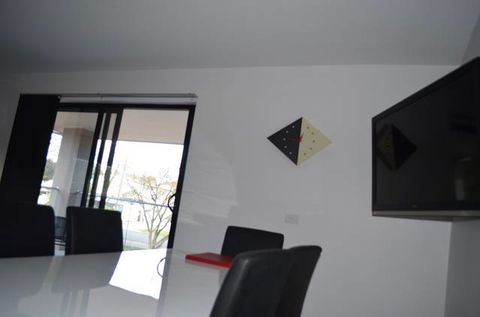 Apex Park Holiday Apartments - New Castle Holiday 3
