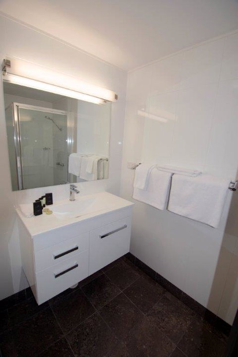 Ashby House Motor Inn - New Castle Holiday 3