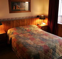 Astor Motor Inn - New Castle Holiday