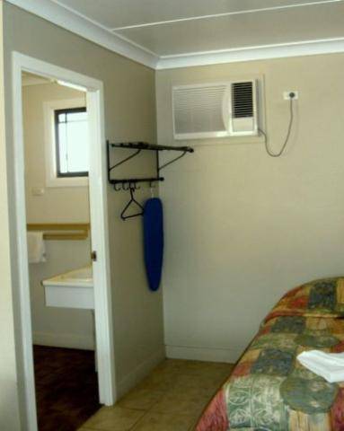 Augathella On The Highway - New Castle Holiday 1