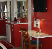 Avaleen Lodge Motor Inn - New Castle Holiday