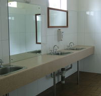 Beachport Caravan Park - New Castle Holiday