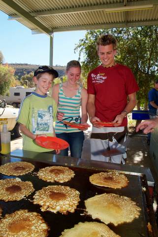 BIG4 MacDonnell Range Holiday Park - New Castle Holiday 2