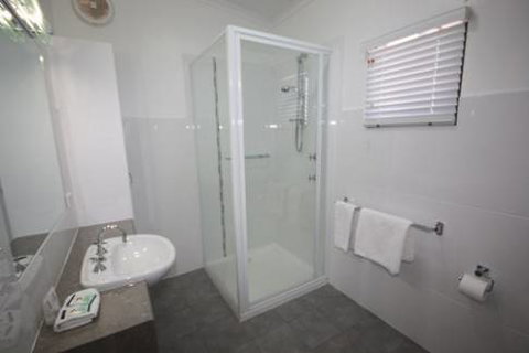 BIG4 MacDonnell Range Holiday Park - New Castle Holiday 8