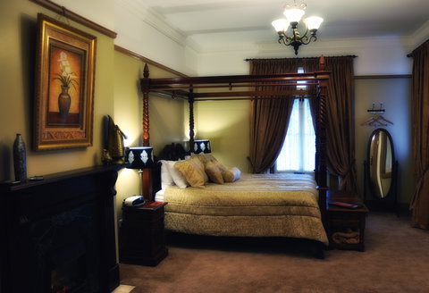 Bli Bli House Luxury Accommodation - New Castle Holiday 8