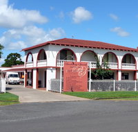 Bundaberg Spanish Motor Inn - New Castle Holiday