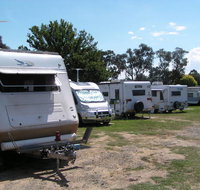 Canberra Carotel Motel  Caravan Park - New Castle Holiday