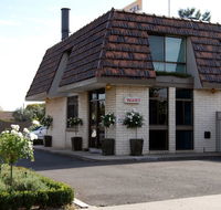 City Gardens Motel - New Castle Holiday