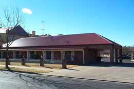 Club Motel - New Castle Holiday 4