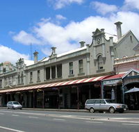 Commercial Hotel Camperdown - New Castle Holiday