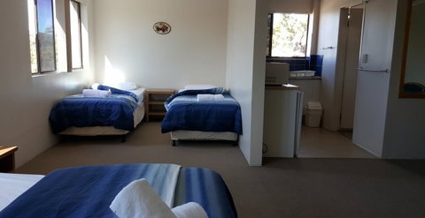 A'Montego Mermaid Beach Motel - New Castle Holiday 1