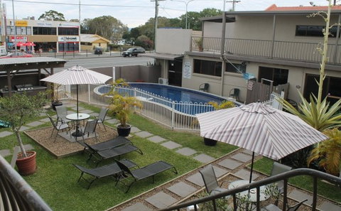 A'Montego Mermaid Beach Motel - New Castle Holiday 3