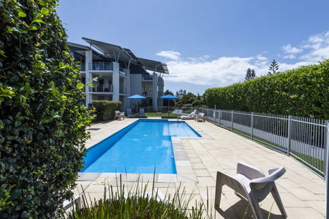 Pacific Marina Apartments - New Castle Holiday 8