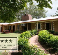 Copper Country Motor Inn  Restaurant - New Castle Holiday