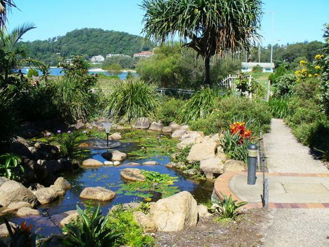 Currumbin Sands Beachfront Apartments - New Castle Holiday 0