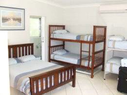 Beale's BedFish & Breakfast - New Castle Holiday 5