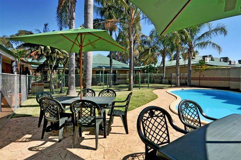 Drakesbrook Hotel - New Castle Holiday 3